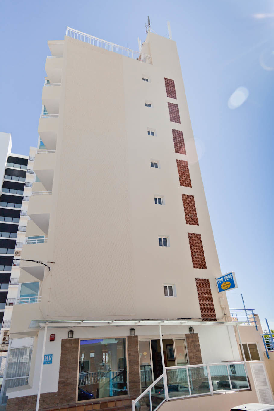 Aparthotel Vibra Sanan - Adults Only Sant Antoni de Portmany Esterno foto