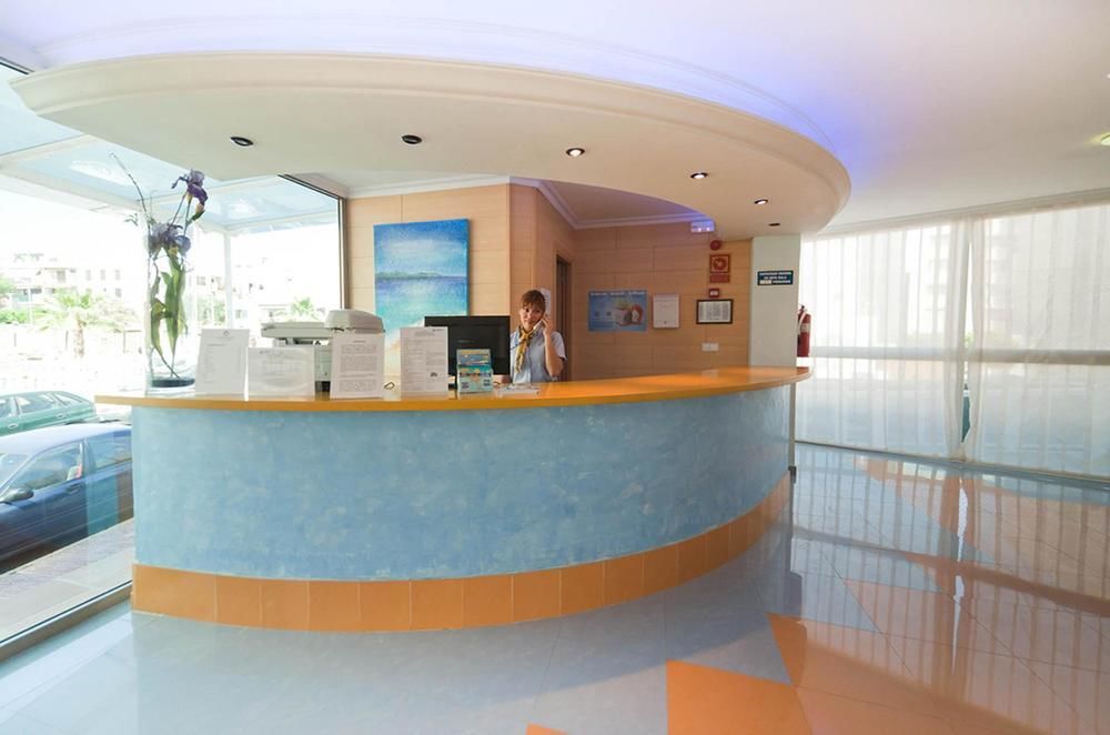 Aparthotel Vibra Sanan - Adults Only Sant Antoni de Portmany Esterno foto